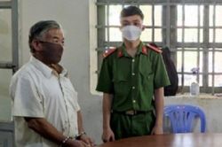 Gã đàn ông ở Bình Phước hiếp dâm người khuyết tật dẫn đến có con