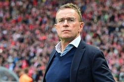 Truyền thông Anh: M.U bổ nhiệm HLV Ralf Rangnick vào 'ghế nóng'
