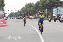 Giải xe đạp truyền hình Bình Dương lần thứ VIII - 2021: CLB Sài Gòn Velo thắng lớn chặng TP. Mới Bình Dương – H. Dầu Tiếng