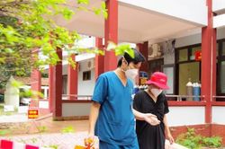 Người mẹ trẻ mắc Covid-19 trải qua 91 ngày điều trị với kỹ thuật hiện đại nhất