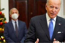 Tổng thống Biden khuyên người dân Mỹ không hoảng sợ vì Omicron