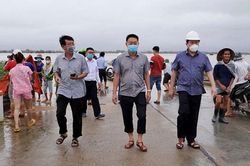 Phú Yên: Mưa lũ khiến hàng ngàn hộ dân phải sơ tán trong đêm