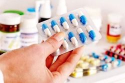 TP.Hồ Chí Minh: Khuyến cáo người dân không tự ý mua thuốc điều trị Covid -19 trôi nổi