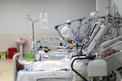TP.HCM đề xuất y tế tư nhân tham gia chăm sóc, điều trị F0 có thu phí