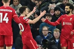 Liverpool phá kỷ lục ghi bàn gần 100 năm