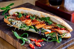 Món ăn Việt trở thành 'món ăn biểu tượng' của thành phố lớn nhất New Zealand