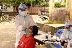 Hải Dương phát hiện 2 ca dương tính ho sốt cộng đồng, đi lại nhiều nơi