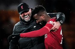 Klopp gọi Origi là huyền thoại sau trận thắng Wolves
