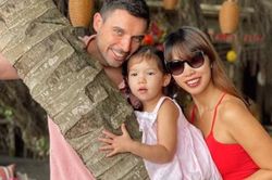 Siêu mẫu Hà Anh hạnh phúc sau 5 năm lấy chồng Tây và câu nói gây sốc 'thích thì tự đẻ'