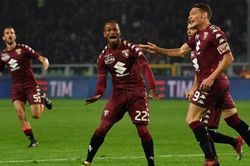 Soi kèo nhà cái Cagliari vs Torino. Nhận định, dự đoán bóng đá Ý (02h45, 7/12)