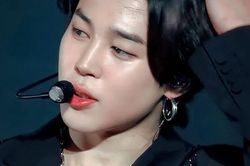 V BTS nhắc Jimin lộ điểm nhạy cảm, nhìn phản ứng mới thật hay