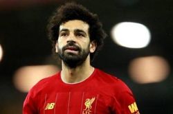 Chuyển nhượng cầu thủ: Salah muốn ở lại Liverpool; Man Utd 'kết' De Jong; Atletico Madrid không sa thải Diego Simeone