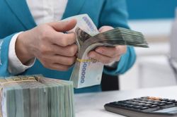 SSI Research: Hệ thống ngân hàng đã bơm khoảng 126.600 tỷ đồng tín dụng ra thị trường, gần gấp đôi so với tháng 10