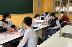 Giám đốc Sở Giáo dục và Đào tạo Hà Nội thông tin lại về hai lô vắc xin phòng Covid-19