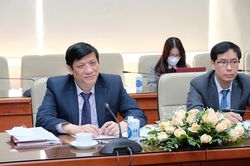 Bộ trưởng Bộ Y tế kêu gọi các doanh nghiệp y dược, vaccine nước ngoài hợp tác với Việt Nam