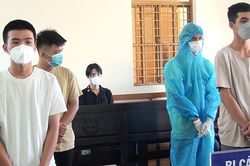 Gây thương tích rồi đập phá tài sản