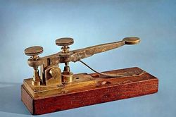 Sự thật lịch sử về sự ra đời của máy điện tín Morse