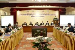 Thúc đẩy phát triển khoa học, công nghệ, đổi mới sáng tạo và nguồn nhân lực
