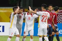 Kết quả Việt Nam 3-0 Malaysia: Quang Hải, Công Phượng, Hoàng Đức lập siêu phẩm
