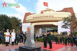 Các hoạt động Giao lưu hữu nghị quốc phòng biên giới Việt Nam-Lào lần thứ nhất tại tỉnh Quảng Trị