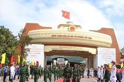 Giao lưu hữu nghị Quốc phòng biên giới Việt Nam - Lào lần thứ nhất