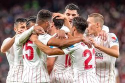 Sevilla: Không làm kẻ yếu đuối ở La Liga