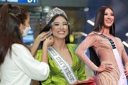 Kim Duyên dừng chân Top 16, H'Hen Niê nói lời ruột gan động viên cả em gái lẫn fan