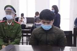 Xét xử đối tượng đột nhập cửa hàng Điện máy Xanh lúc Giao thừa