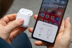 Cách kiểm tra thời lượng pin AirPods để không 'tuột cảm xúc' khi đang nghe nhạc