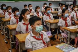 'Bố hổ' ép con 5 tuổi học chương trình đại học ở Trung Quốc