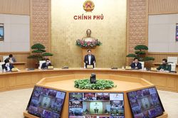 Thủ tướng chủ trì họp trực tuyến toàn quốc về phòng, chống dịch