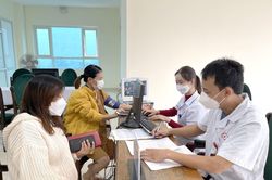 Ghi nhận 18 ca mắc COVID-19 mới trong 12 giờ qua