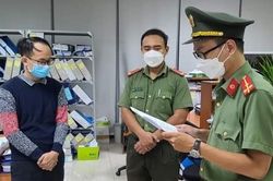 Đà Nẵng: Bắt 1 cán bộ nhận hối lộ