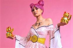 Hoa hậu Nhật Bản bị chỉ trích vì mặc đồ dành cho người chết