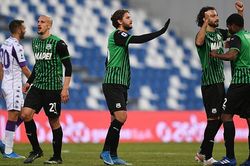 Soi kèo nhà cái Fiorentina vs Sassuolo. Nhận định, dự đoán bóng đá Serie A (18h30, 19/12)