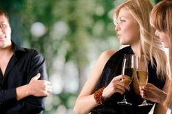 'Chân dài' vỡ mộng lên bà vì dính bẫy 'Sở Khanh săn tình một đêm'