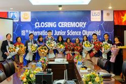 Học sinh Hà Nội giành 4 Huy chương vàng Olympic khoa học trẻ quốc tế