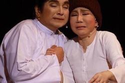 NS Thanh Kim Huệ qua đời: 'Bạn diễn màn ảnh' dòng lệ nghẹn ngào, Đàm Vĩnh Hưng dở dang một lời hứa