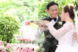 Quý Bình và vợ đại gia: Tình yêu đích thực giữa tin đồn tình tiền?