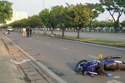 Hai người thương vong sau cú va chạm cực mạnh giữa 2 xe gắn máy