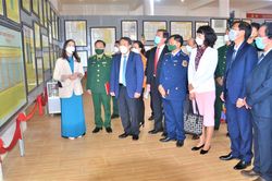 Triển lãm lưu động 'Hoàng Sa, Trường Sa của Việt Nam - Những bằng chứng lịch sử và pháp lý'