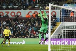 Thể thao Thể thao Lukaku nổ súng trở lại, The Blues kiên trì bám đuổi Man City