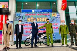 Chính trị - Xã hội Pháp luật - Cuộc sống Tăng cường đảm bảo an ninh trật tự dịp Tết Nguyên đán tại Cảng HKQT Phú Bài