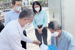 Thành phố Hồ Chí Minh: 900 tỷ đồng chăm lo Tết cho người có hoàn cảnh khó khăn