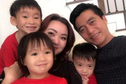 Xuân Mai chia sẻ khoảnh khắc hạnh phúc bên ông xã và 3 con