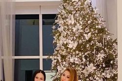Minh Tuyết đón Noel cùng chị gái tỷ phú Hà Phương ở Mỹ
