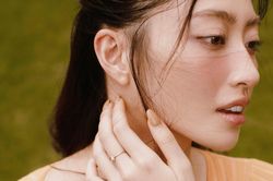 Ngắm một vẻ đẹp khác của Hoa hậu Lương Thùy Linh trong bộ ảnh mới