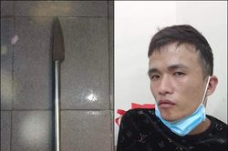 Hà Nội: Khống chế đối tượng đi giao ma túy dùng 'phóng lợn' tấn công cảnh sát