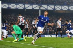 Soi kèo nhà cái Everton vs Newcastle. Nhận định, dự đoán bóng đá Anh (2h30, 31/12)