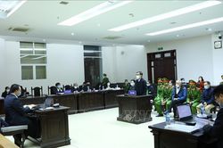 Vụ giúp Công ty Nhật Cường trúng thầu: Ba bị cáo nộp 3,8 tỷ đồng tại tòa
